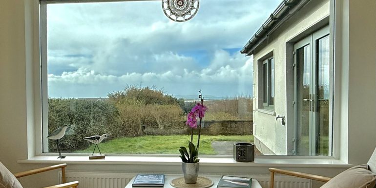 holiday home to rent near beaches cleggan connemara (3).JPEG