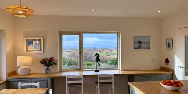 rent a holiday home cleggan claddaghduff connemara galway (2).JPEG