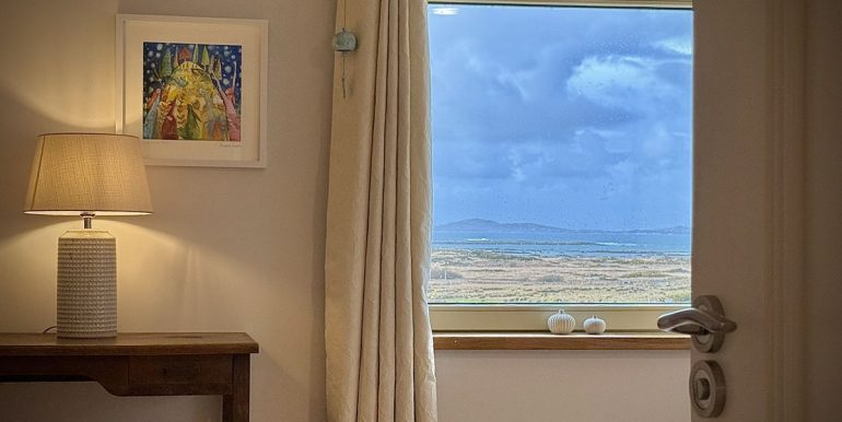 rent a holiday home cleggan claddaghduff connemara galway (5).JPEG