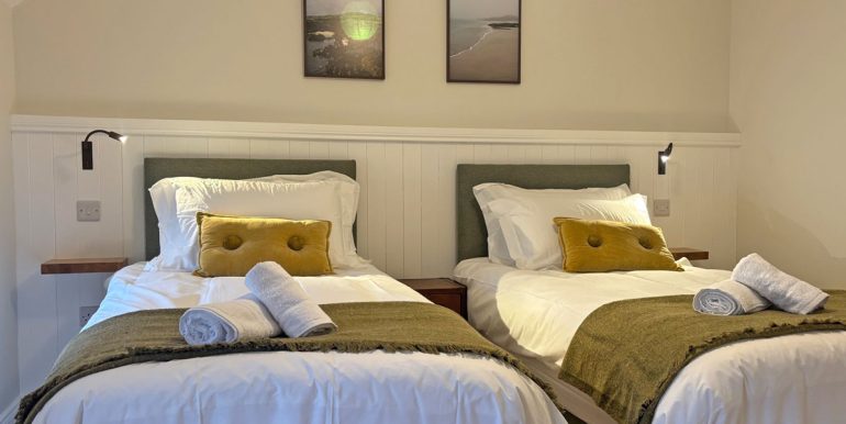 self catering holiday home clifden town galway ireland (2)