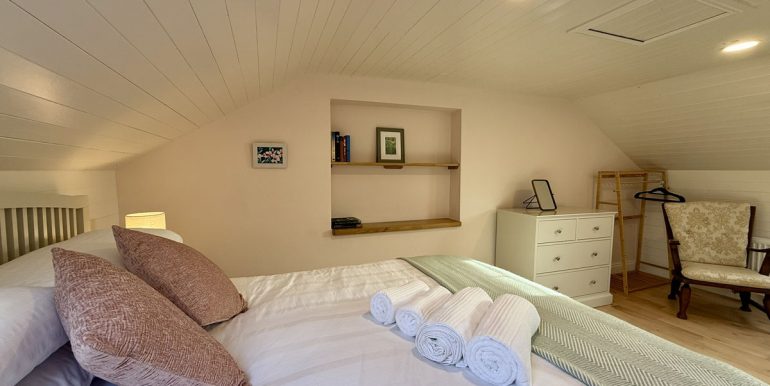 vacation rental holiday home seaside near ocean cleggan galway (4).JPEG