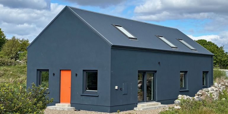 505 Roundstone