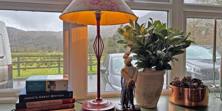 rent kylemore farmhouse kylemore abbey retreats accommodation (1)