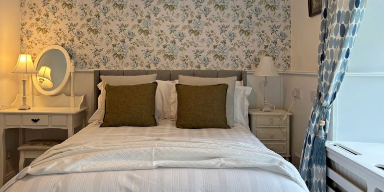 retreats at kylemore abbey benedictine nuns accommodation (6)