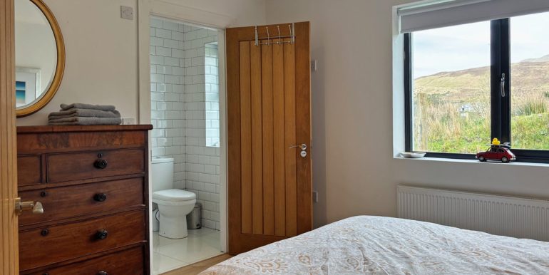self catering holiday home leenane village connemara mayo (2)
