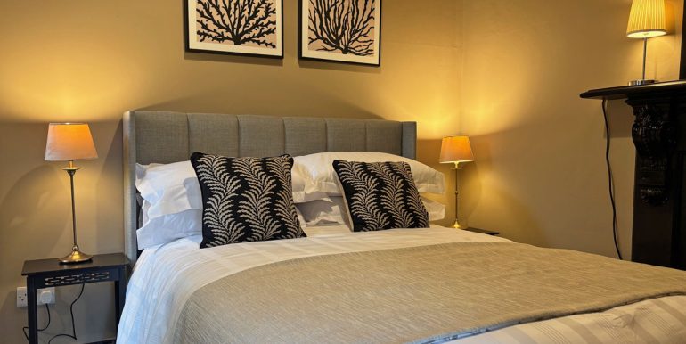 self catering kylemore abbey retreats and medidation accommodation (5)