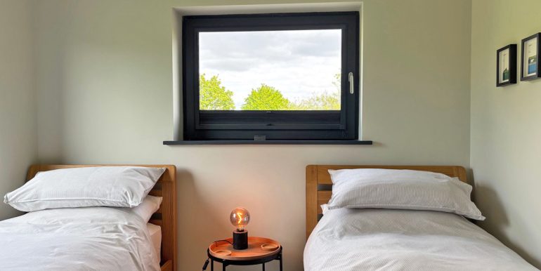 self catering vacation roundstone (3)