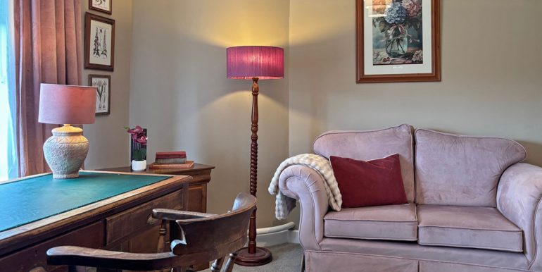 vacation rental for large groups kylemore abbey connemara galway (1)