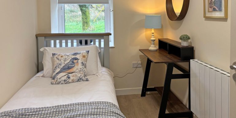 vacation rental for large groups kylemore abbey connemara galway (5)