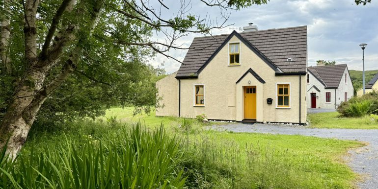 508 Clifden