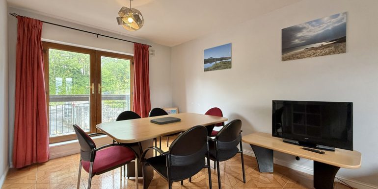 apartment to rent clifden town (1).JPEG