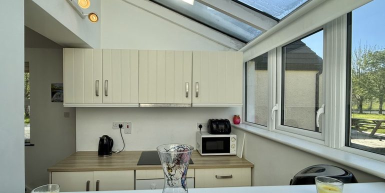 rent a cottage clifden glen holiday village (2)