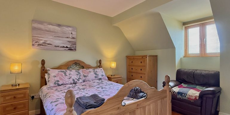 self catering holidays clifden station house (4).JPEG