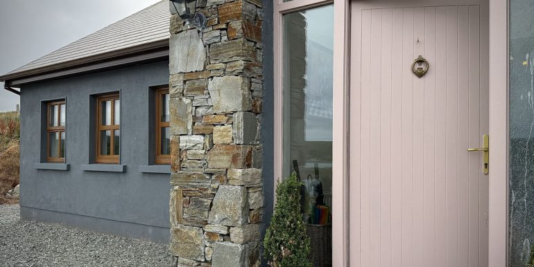 cottage to rent clifden sky road (1)