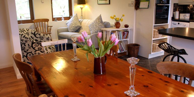 cottage to rent moyard oak lodge (2)