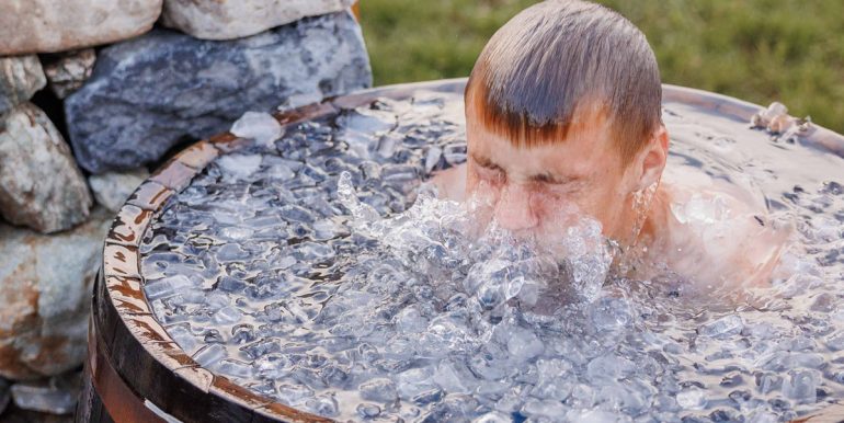 self catering vacation with hot tub (4)