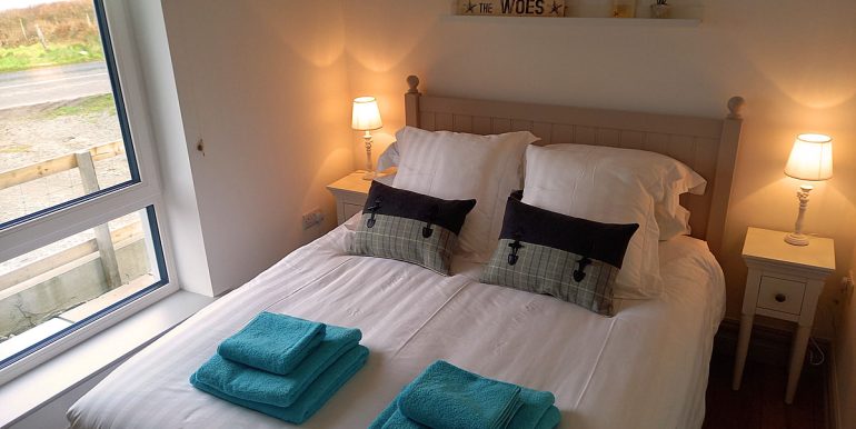one bedroom apartment to rent cleggan clifden (3)