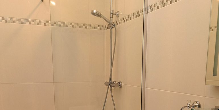 one bedroom apartment to rent cleggan clifden (4)